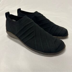 Naot Okahu Knit Slip Ons Sneakers City Flats Lightweight Travel Vegan Black
